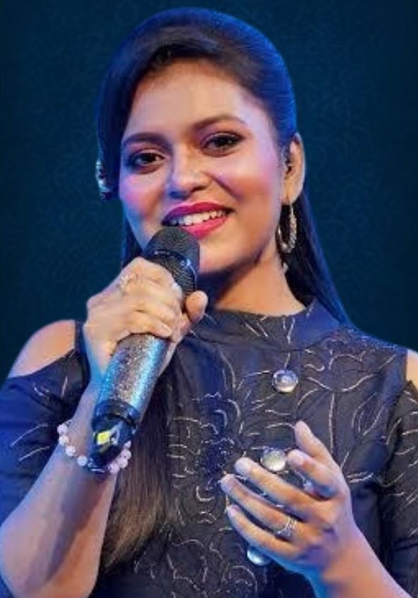 নীহারিকা নাথ