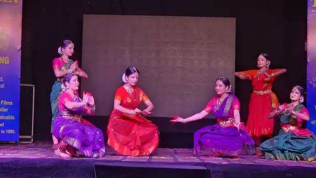 দুর্গোৎসবের মঞ্চে শাস্ত্রীয় নৃত্য
